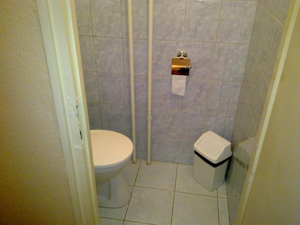 Eszterhazy Karoly Egyetem Hotell Eger Exteriör bild